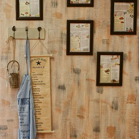 Eco House Kitana בית הארחה אספרוחובו