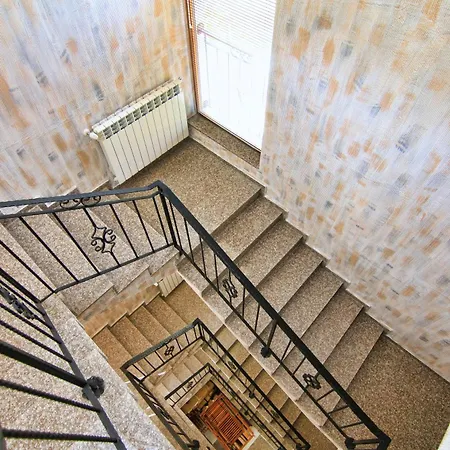 Eco House Kitana בית הארחה