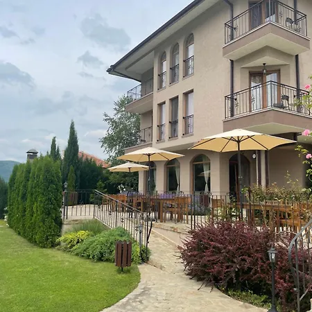 Eco House Kitana Гостевой дом *