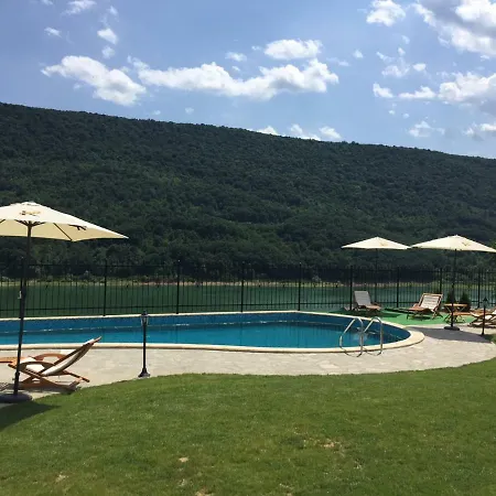 Eco House Kitana Гостевой дом