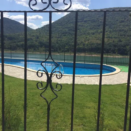 Gæstehus Eco House Kitana