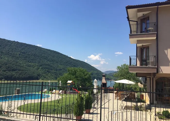 Pensjonat Eco House Kitana 3*