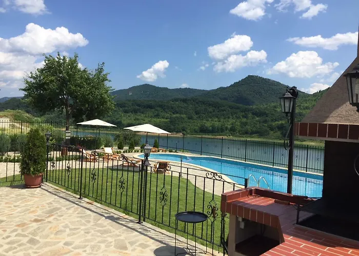Eco House Kitana Pensjonat 3*